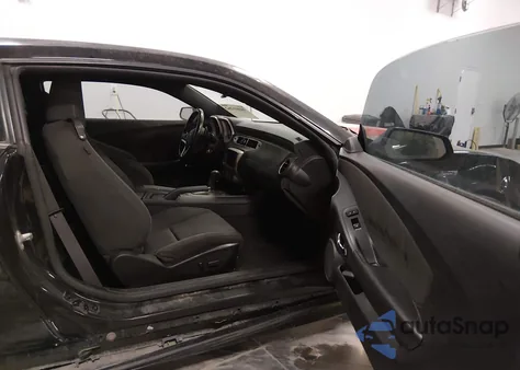 2015 Chevrolet Camaro 1Lt from USA, damaged, VIN 2G1FD1E34F9111830